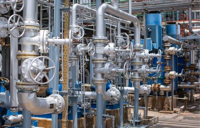 Oil & Gas Insulation Solutions  Installation Contractor in Dubai UAE