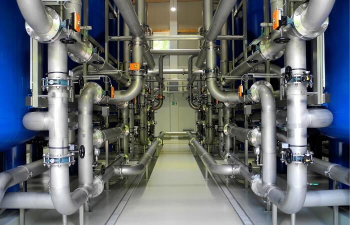 LNG & Naphtha Pipeline  Insulation Installation Contractor in Dubai UAE
